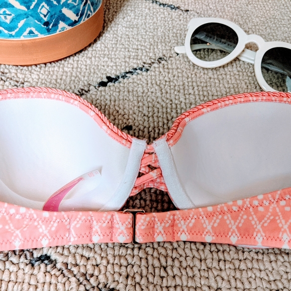 Victoria's Secret Boho Print Bikini Top 32B - Picture 3 of 4